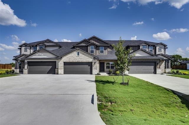 4058 Lecroy Court - Photo 0
