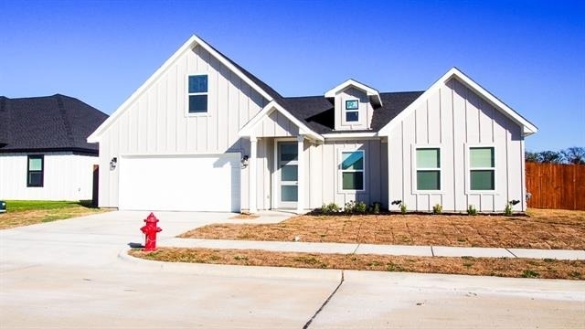 536 Highview Court - Photo 0