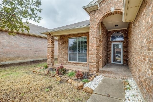 10005 Bull Run - Photo 1