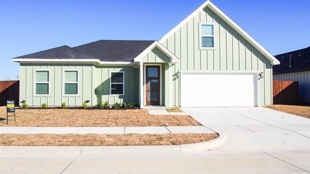 540 Highview Court - Photo 0