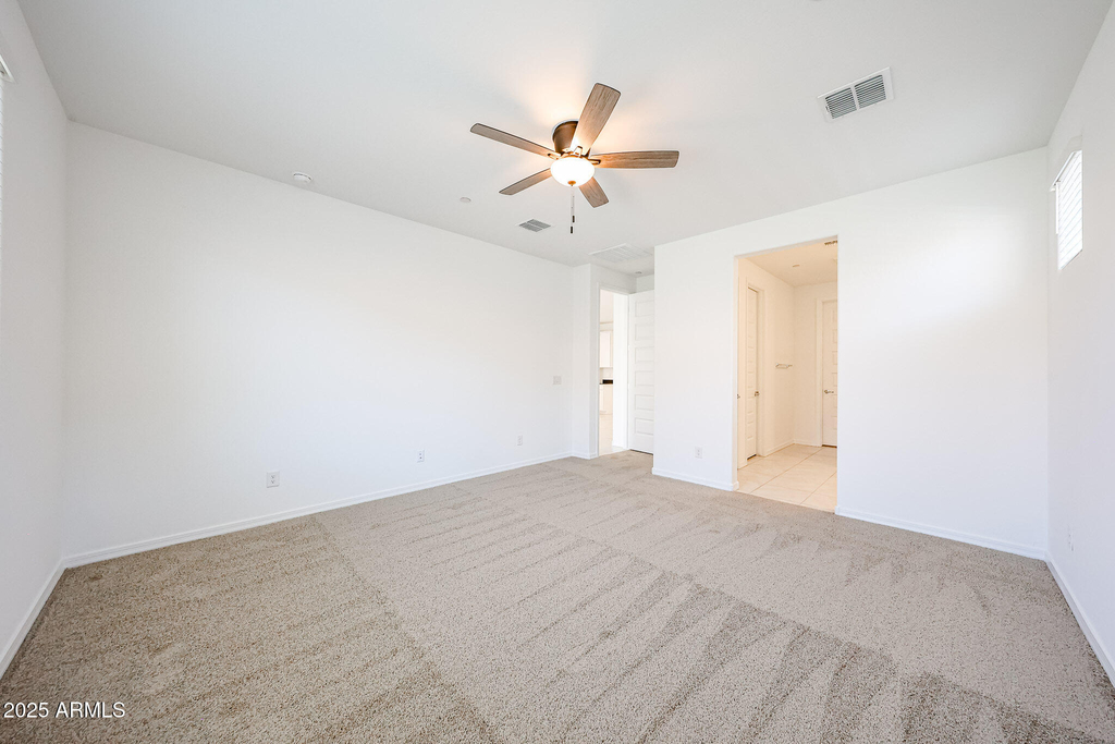 28500 N 134th Avenue - Photo 10