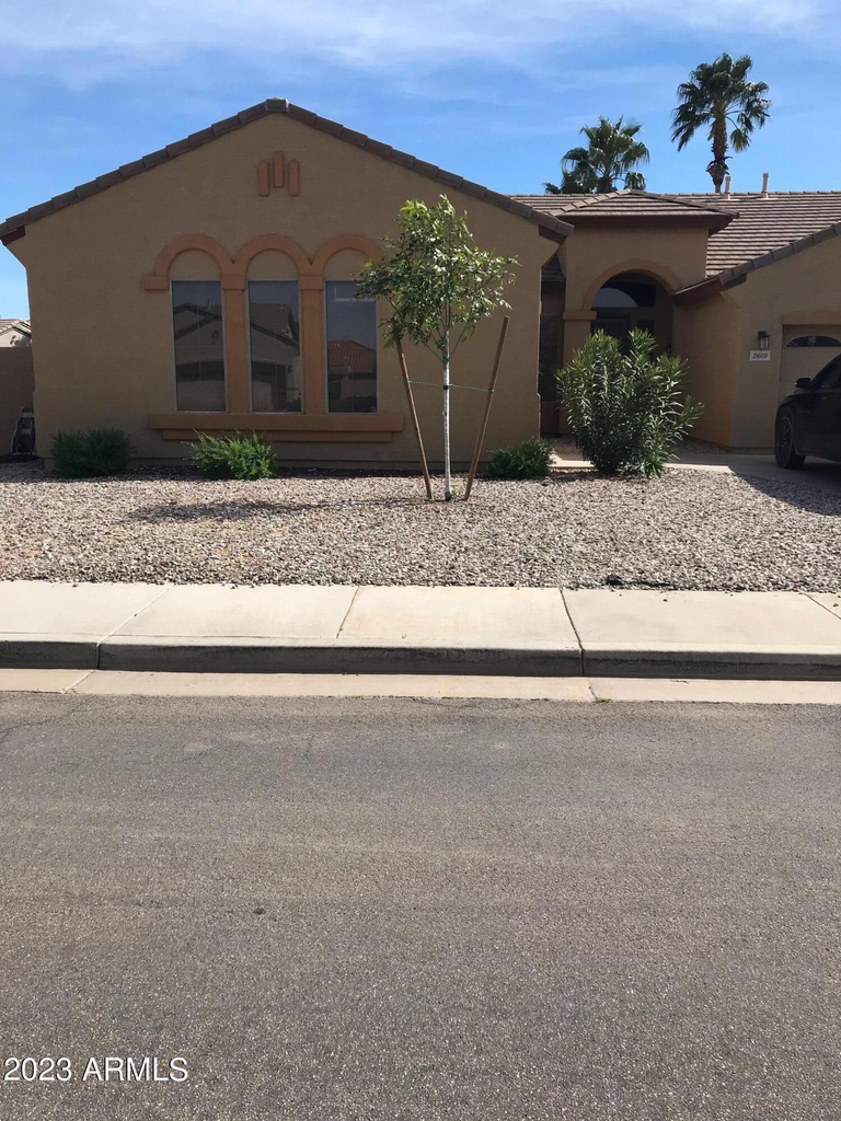 2619 E Hazeltine Way - Photo 0