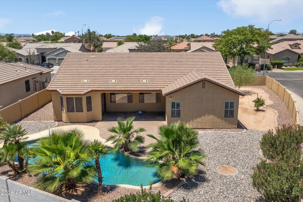 2619 E Hazeltine Way - Photo 31
