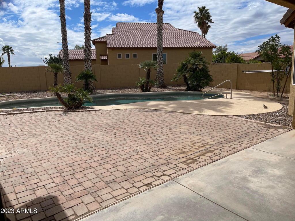 2619 E Hazeltine Way - Photo 8