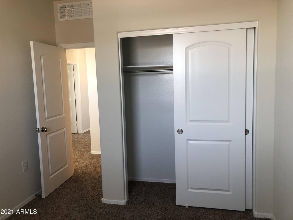 3702 N 307th Drive - Photo 30