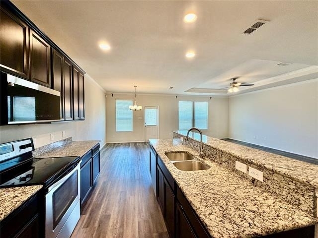 3105 Montserrat Creek Drive - Photo 9