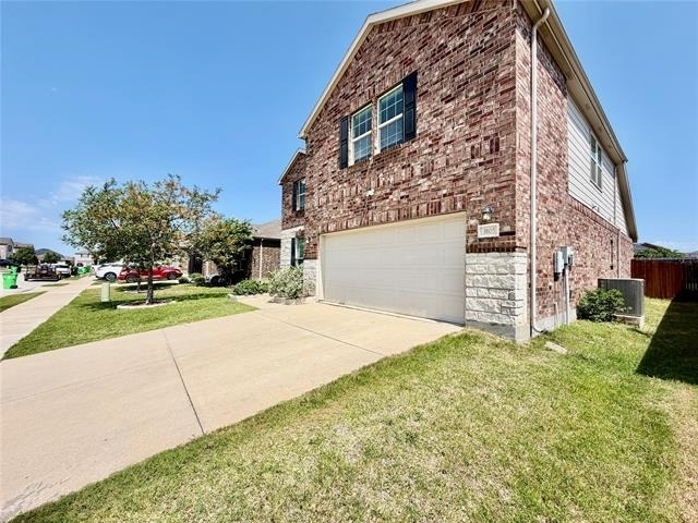 3105 Montserrat Creek Drive - Photo 2