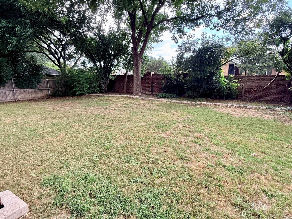 2229 Chasefield Drive - Photo 11