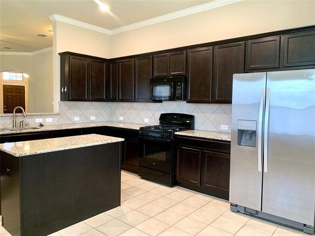 1300 Foxglove Lane - Photo 5