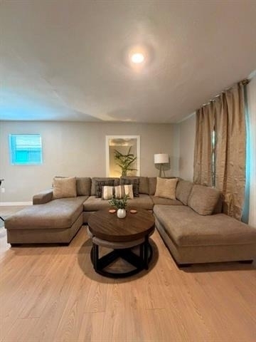 1406 Mentor Avenue - Photo 3
