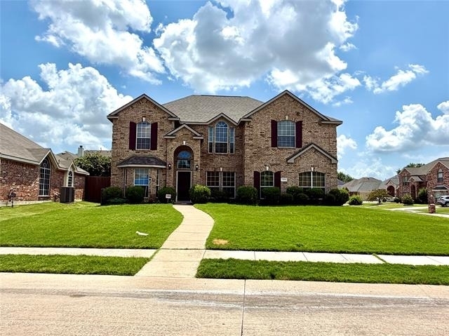 7204 Crane Drive - Photo 0