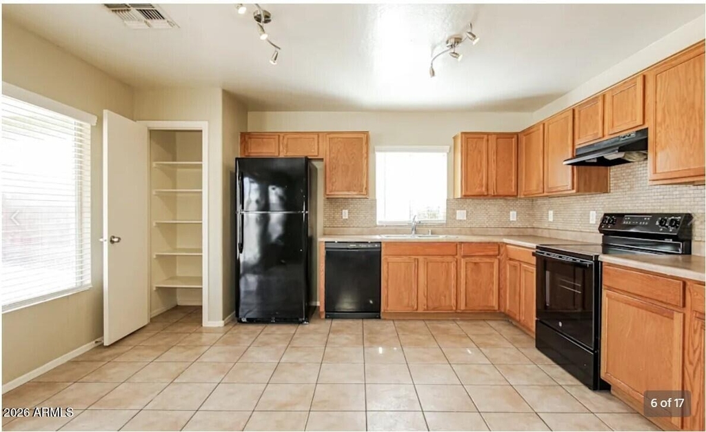 11976 W Granada Road - Photo 3