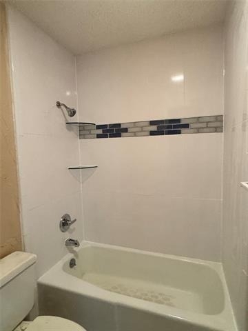 318 Candlewood Place - Photo 1