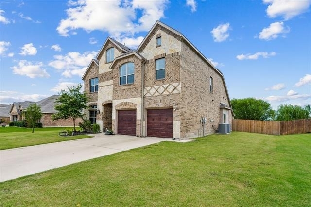 127 Hillcrest Way - Photo 1