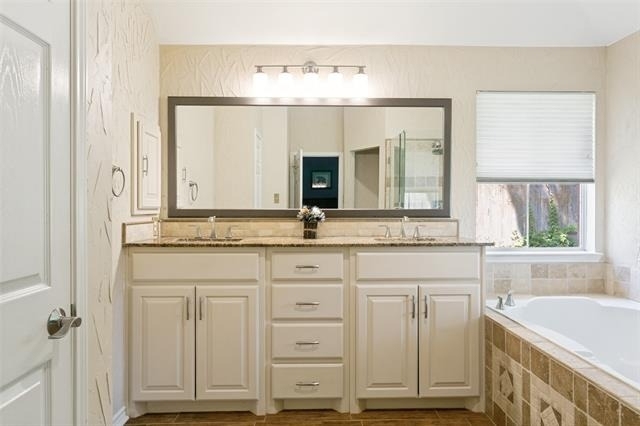 2203 Vista Court - Photo 8
