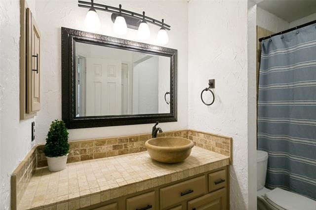 2203 Vista Court - Photo 6