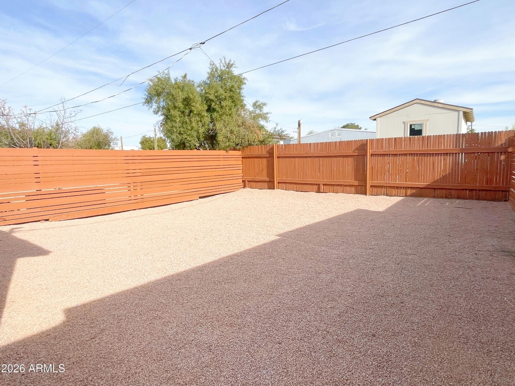 733 S 96th Place - Photo 17