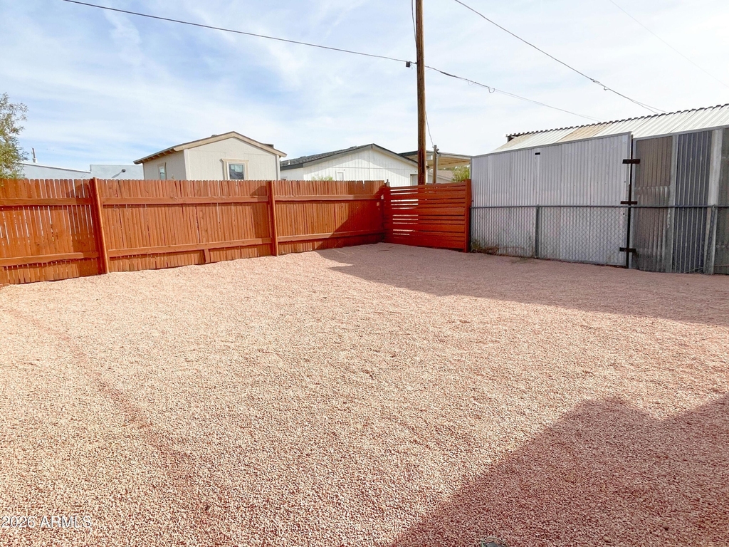 733 S 96th Place - Photo 18
