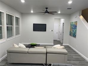 2611 Lakeridge Drive - Photo 3