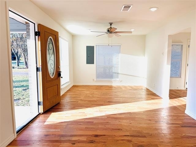 632 Peggs Street - Photo 4