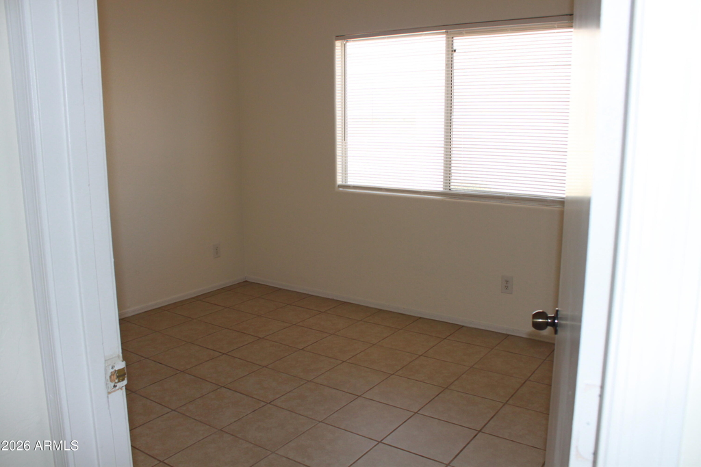 2300 E Magma Road - Photo 14
