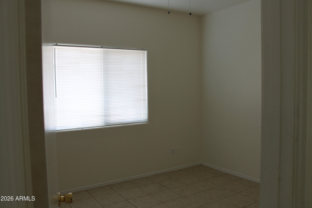 2300 E Magma Road - Photo 19