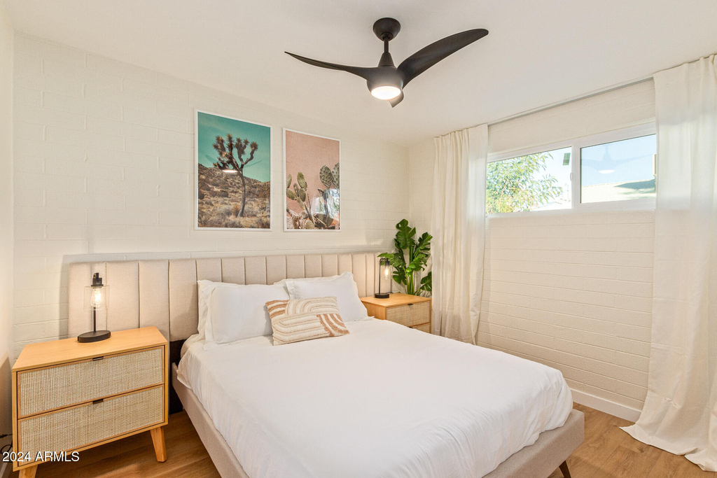 930 E Henry Street - Photo 6