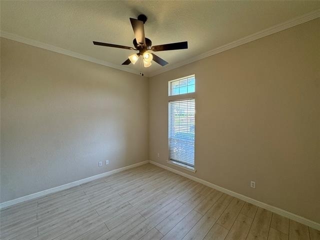 6376 Newport Court - Photo 17