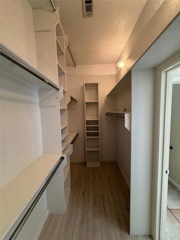 6376 Newport Court - Photo 15