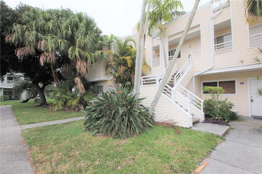 3413 Nw 44th Street - Photo 0