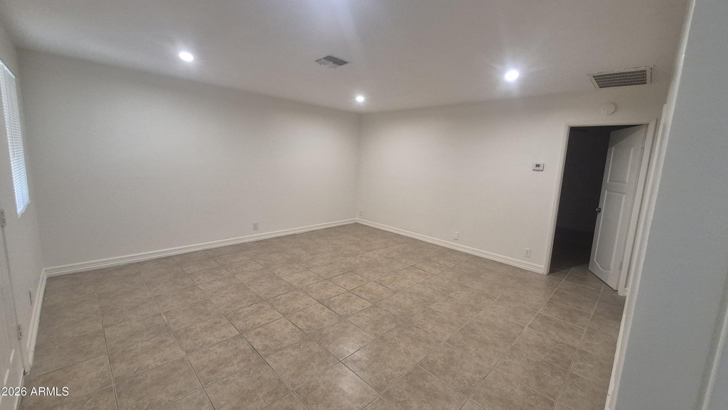 9009 W Elm Street - Photo 4