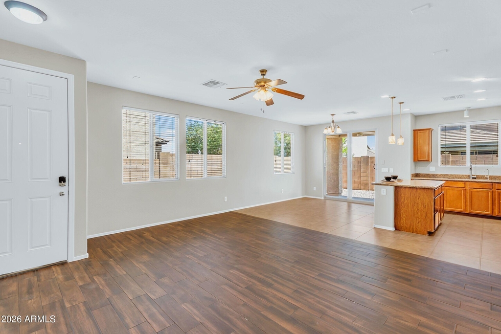 21145 E Via De Olivos -- - Photo 4