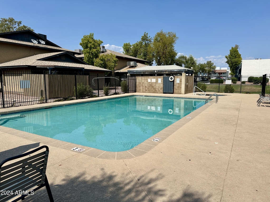 286 W Palomino Drive - Photo 25