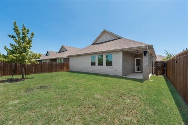 7109 Crepe Myrtle Avenue - Photo 17