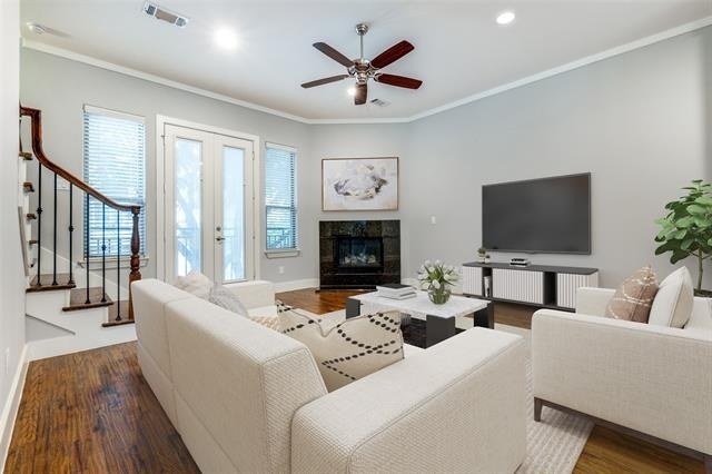 4323 Dickason Avenue - Photo 2