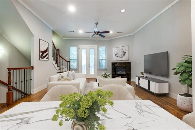 4323 Dickason Avenue - Photo 5