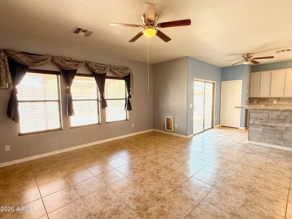 2858 W Mineral Butte Drive - Photo 10