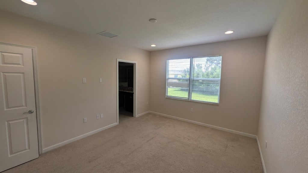 2900 Nw Treviso Circle - Photo 18