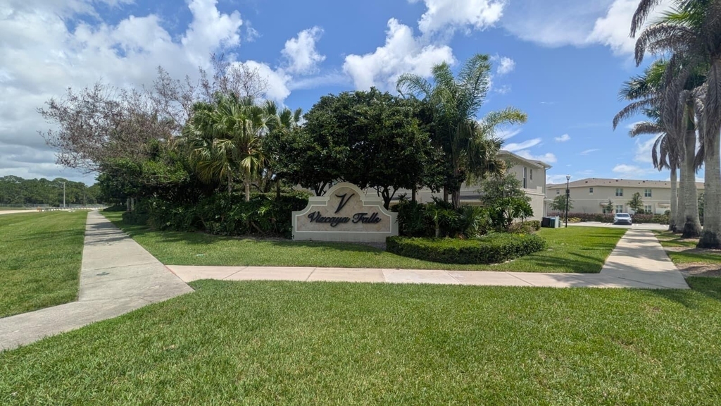 2900 Nw Treviso Circle - Photo 8