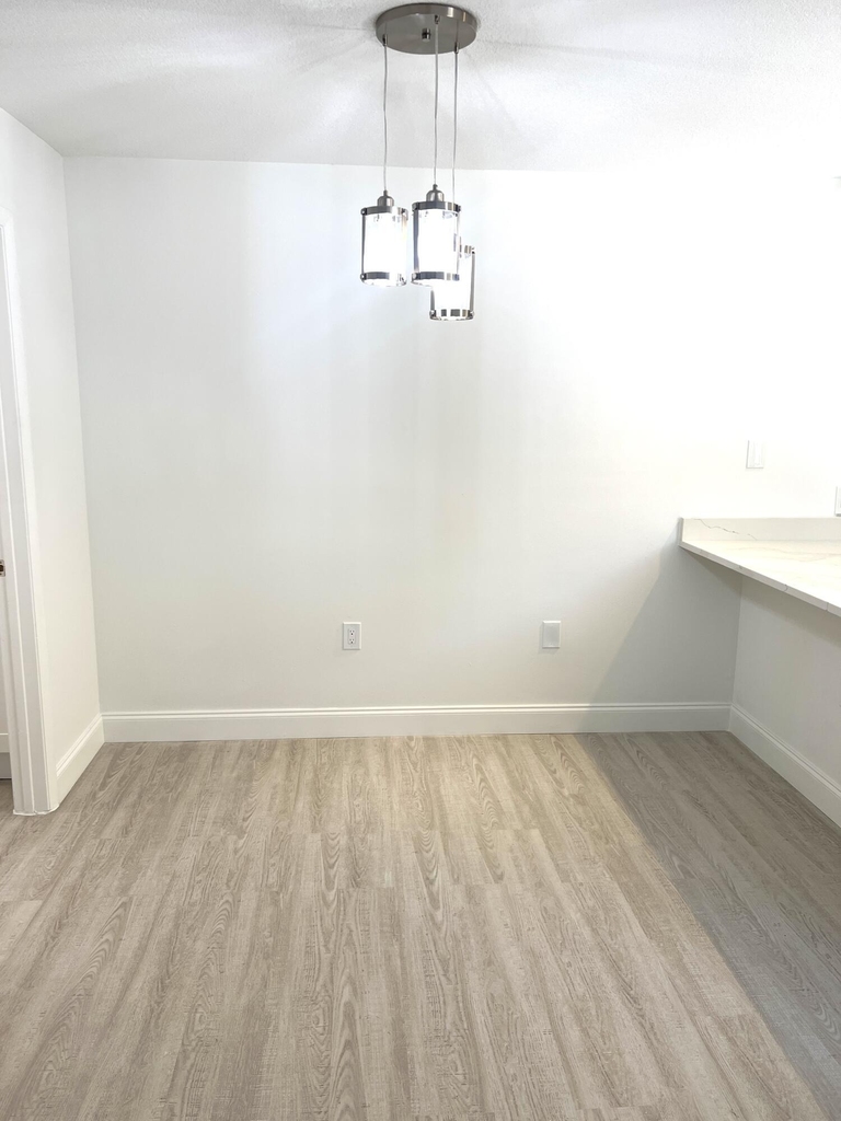 5121 51st Way - Photo 3