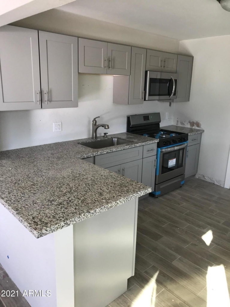 1154 E Tempe Drive - Photo 1
