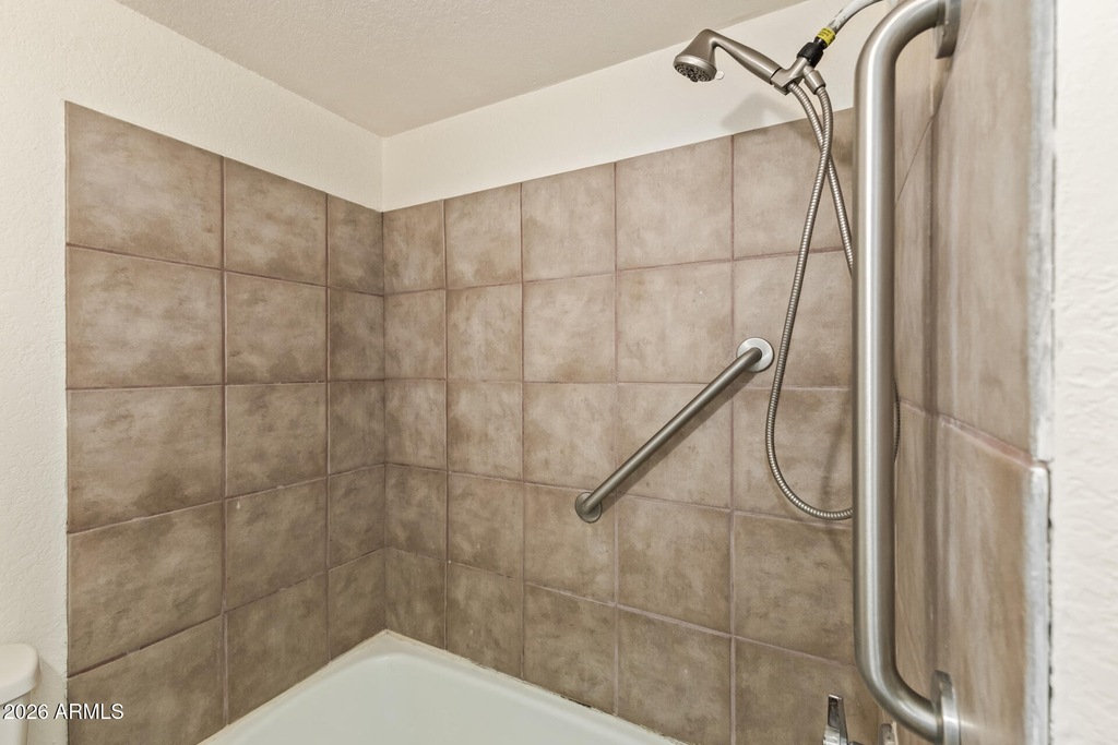 3002 N 70th Street - Photo 5