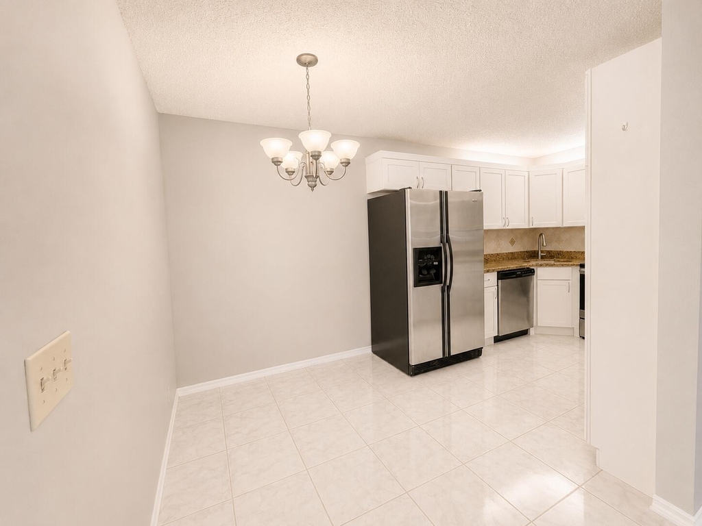 1995 Sw Silver Pine Way - Photo 8