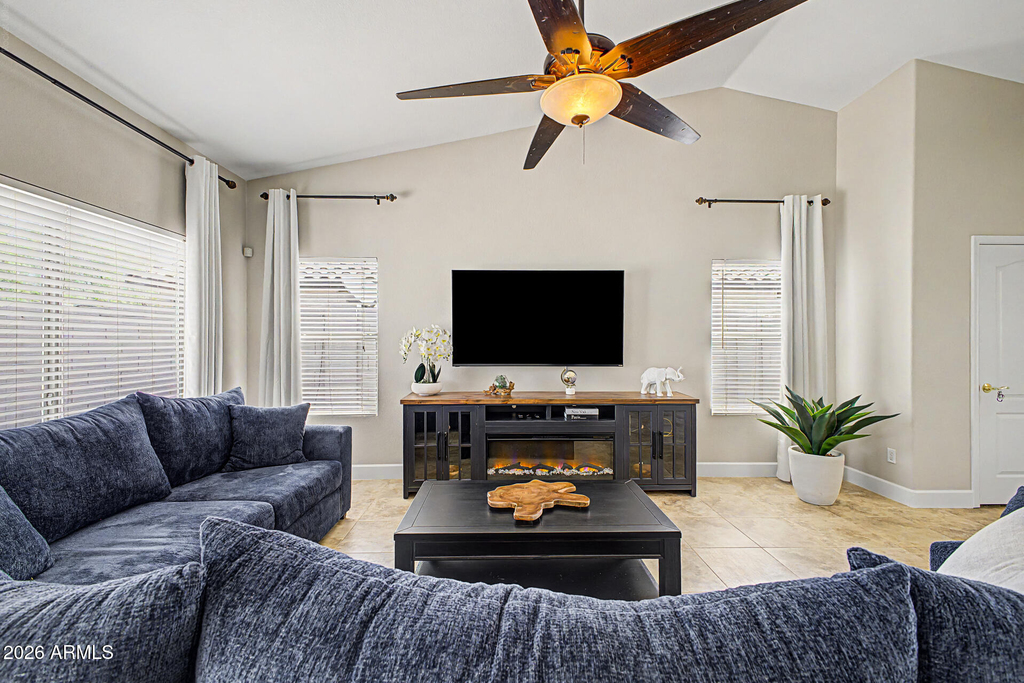10202 E Juanita Avenue - Photo 10