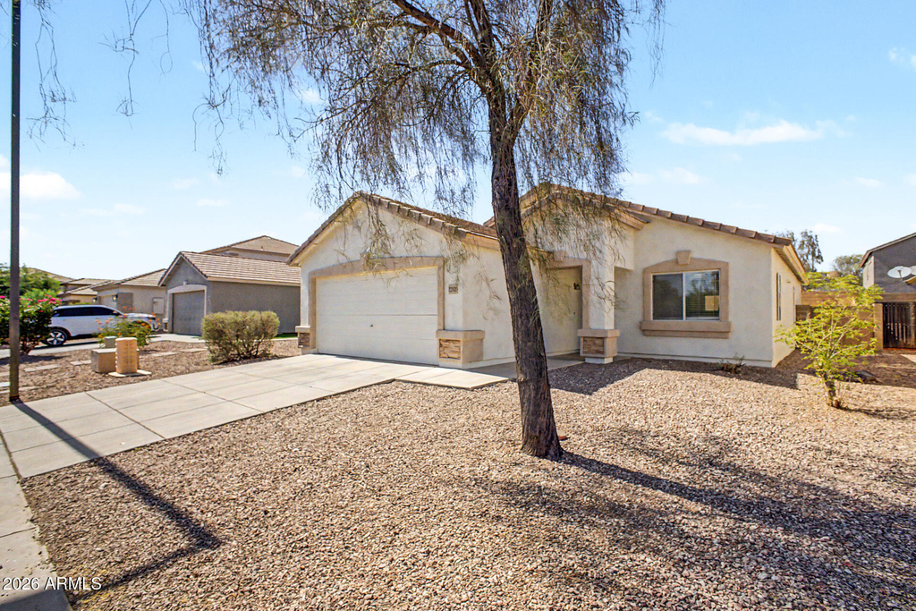 22820 W Papago Street - Photo 4