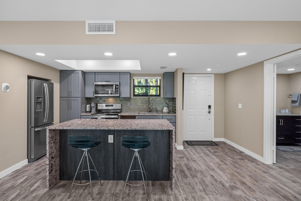 11863 Wimbledon Circle - Photo 23