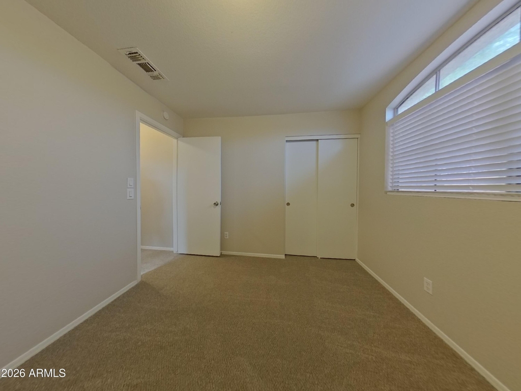 17220 N Wavyleaf Avenue - Photo 11