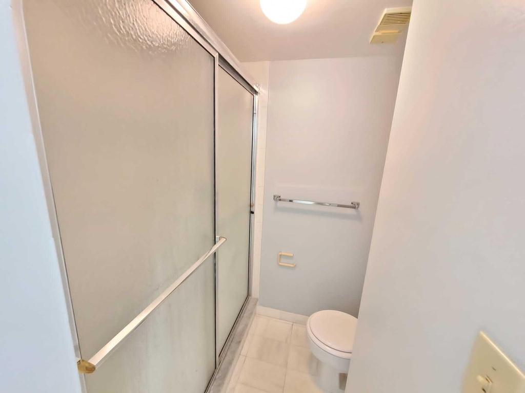 4354 Nw 9th Avenue - Photo 9