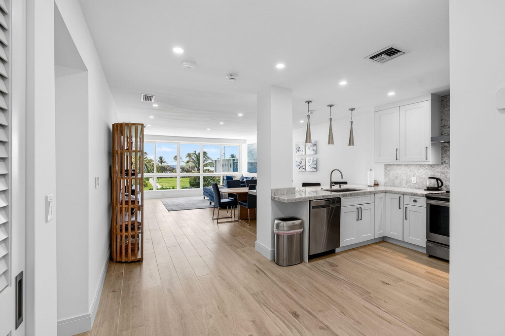 120 N Ocean Boulevard - Photo 5