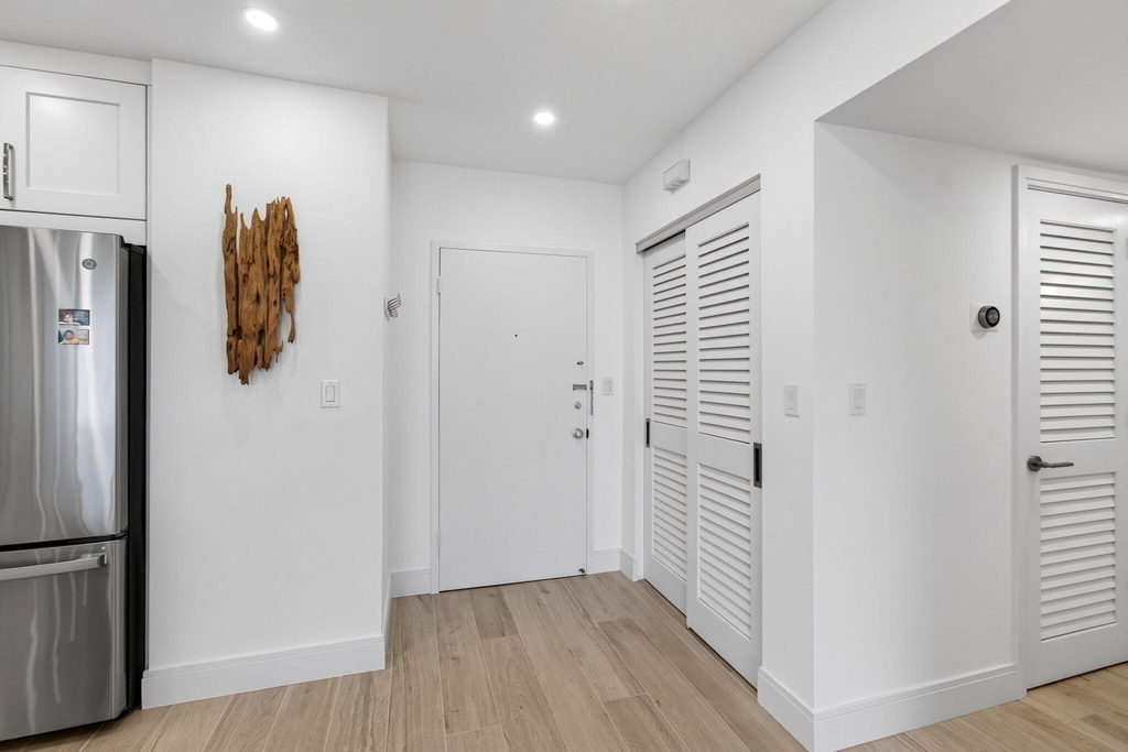 120 N Ocean Boulevard - Photo 3